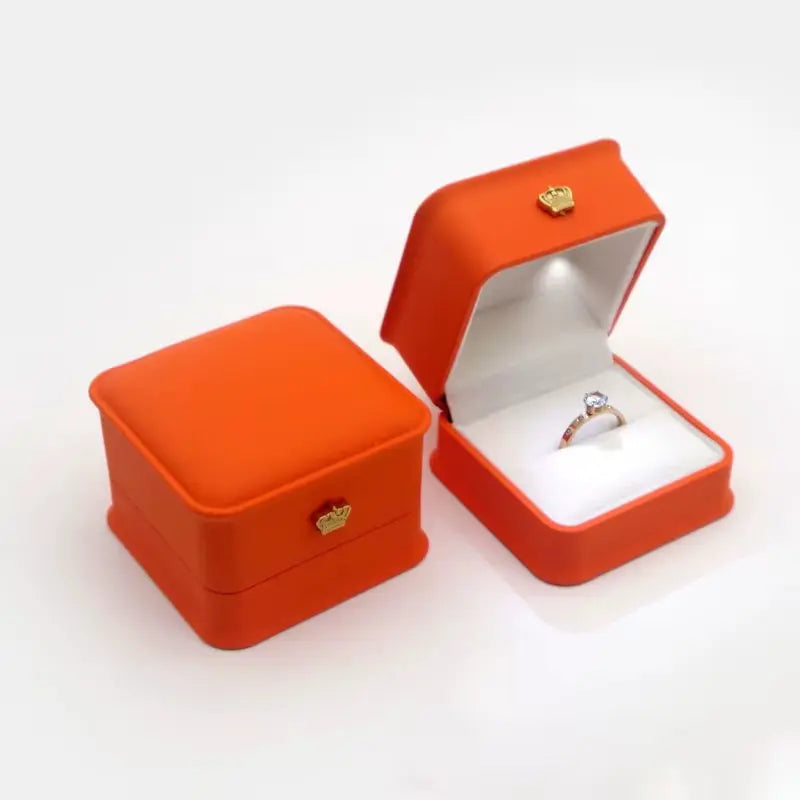 Led Jewelry Ring Box with Llight Luxury Crown Earrings Pendant Storage Display Proposal Wedding Gift Box Jewelry Organizer Box