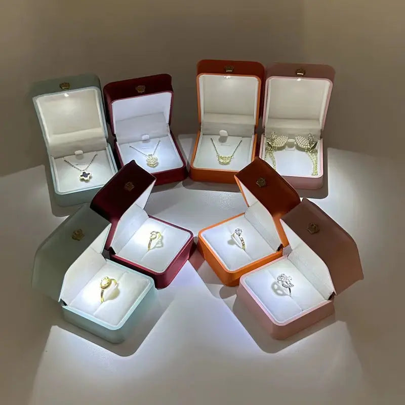 Led Jewelry Ring Box with Llight Luxury Crown Earrings Pendant Storage Display Proposal Wedding Gift Box Jewelry Organizer Box