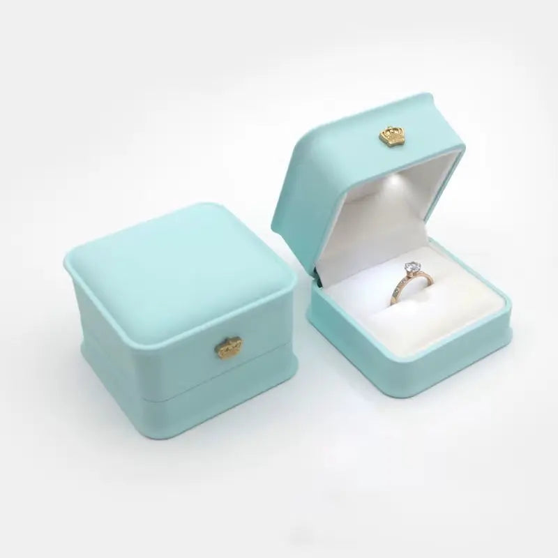 Led Jewelry Ring Box with Llight Luxury Crown Earrings Pendant Storage Display Proposal Wedding Gift Box Jewelry Organizer Box